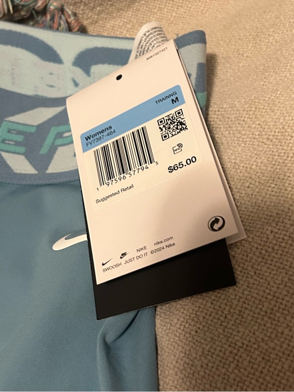NWT Nike Pro dri-fit training tights